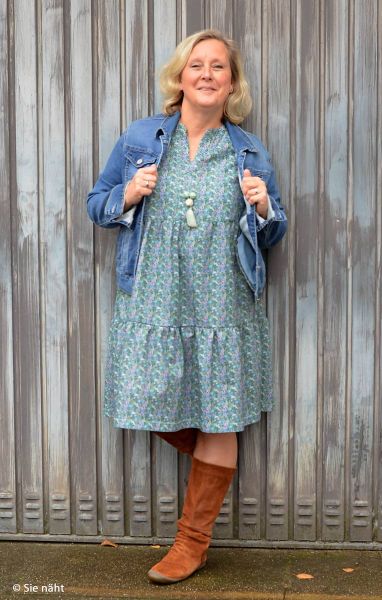 Baumwollstoff Happy Blooms Swafing grün Claire's Creative Forest