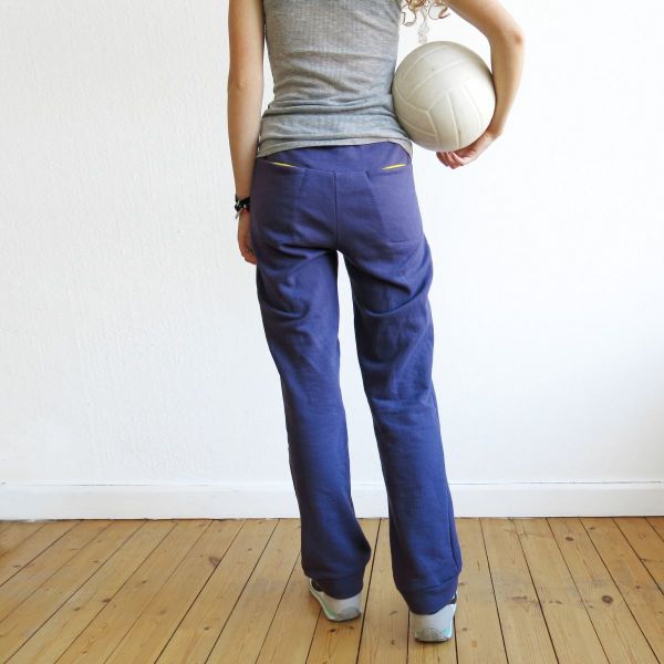 Schnittmuster FRAU PAULI • coole Sweathose von Studio Schnittreif • Gr. XS-XXL
