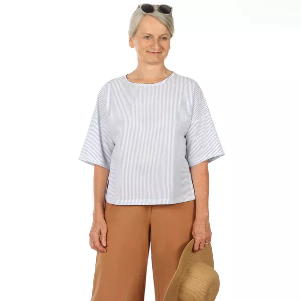 Schnittmuster FRAU MAKI • kastige Bluse mit langem Rücken von Studio Schnittreif • Gr. XS-XXL