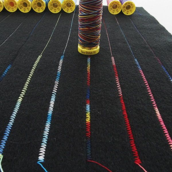 Deco Stitch 70 Multicolor Fb. 9831 - 70m Nähgarn von Gütermann - bunte Nähseide