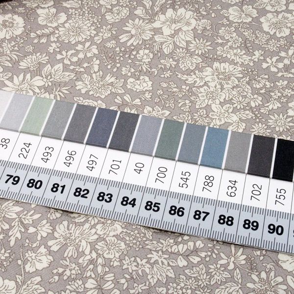 Baumwolle Blüten Blumen grau - Liberty Emily Belle clay