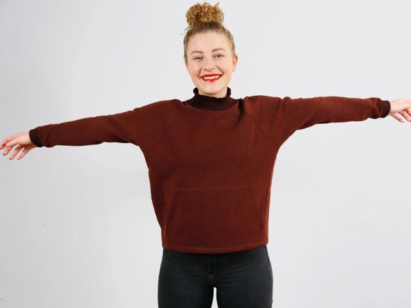 Schnittmuster FRAU BETTI • Fledermaus Sweater von Studio Schnittreif • Gr. XS-XXL