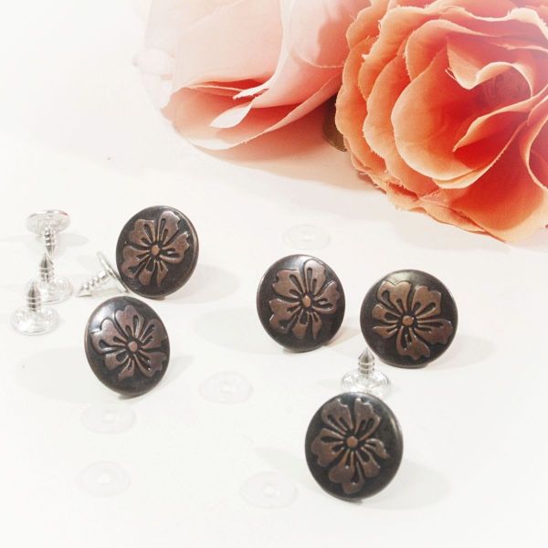 Jeansknopf aus Metall mit Blüte altkupfer– Ø15mm mit Niete Knopf