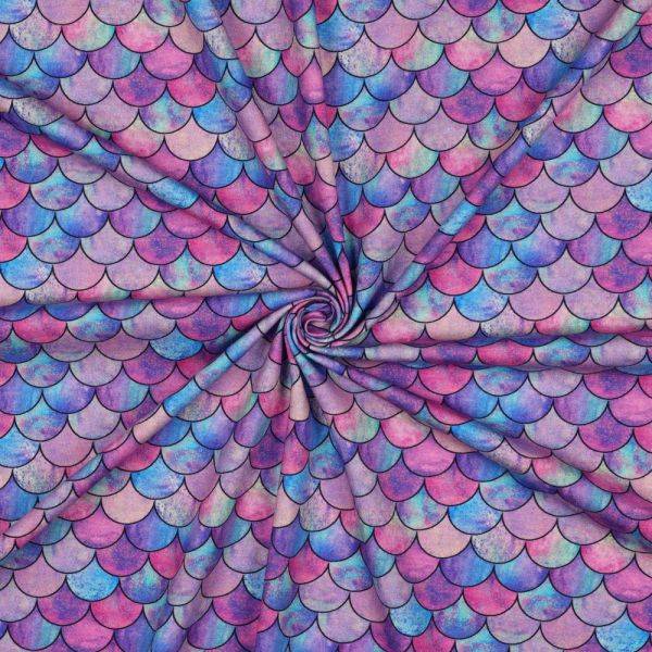 Baumwolljersey Mermaid Vibes – Bunte Schuppen in Pink, Blau & Lila