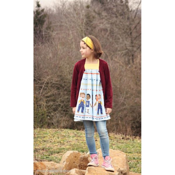 Baumwollstoff Roundabout von Käselotti Kinder der Welt hellblau - Panel 140x140cm