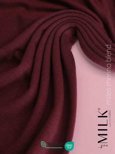 leichter Merino TENCEL™ Lyocel Strick in bordeaux - 180g von meetMILK