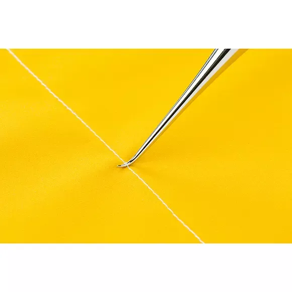 gebogene Schneiderahle von Clover - Lochwerkzeug für Leder oder dicke Stoffe