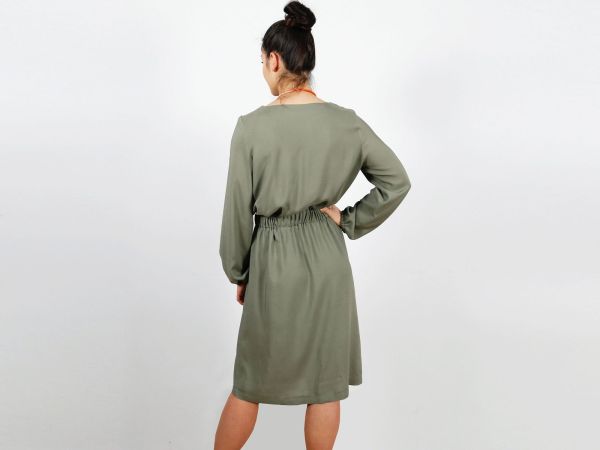Schnittmuster FRAU SANJA • lockeres Kleid mit Gummizug für Damen • Gr. XS-XXL