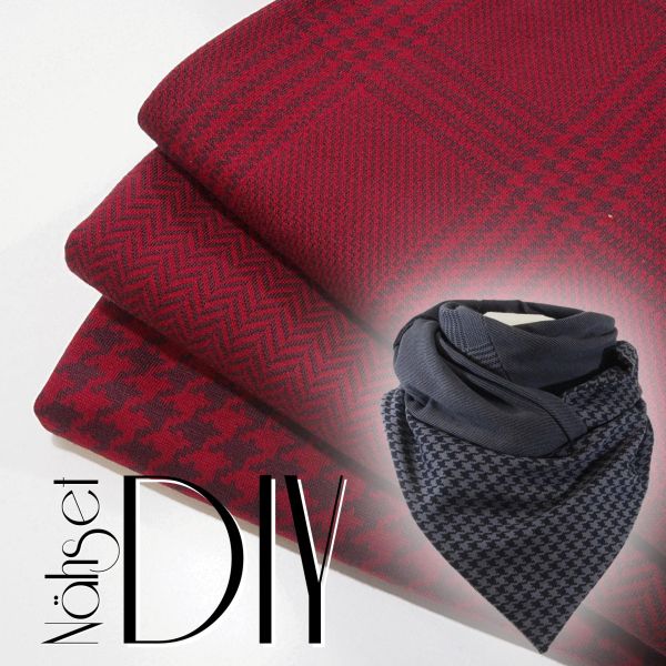 3 Stoffzuschnitte für ein Maxi Dreieckstuch aus Strick Jacquard in kirsche rot • Maxituch Bio Strick