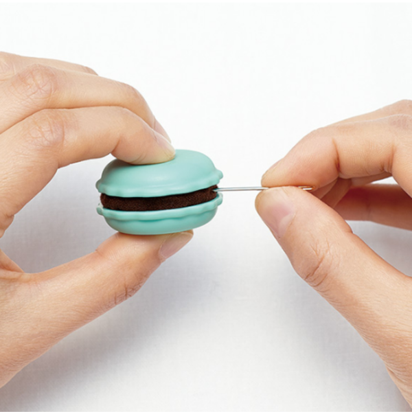Magnetischer Nadelschärfer Macaron Pistazie - magnetisches Nadelkissen
