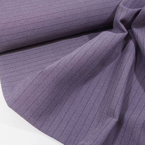 Interlock Jersey mit feinen Metallic Streifen violett flieder – Viskosejersey Pia von Swafing