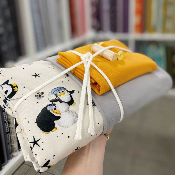 Simply Happy Stoffpaket ❄️ Winterzauber ❄️ Pinguin + Kombistoff grau gelb + Kordel & Garn
