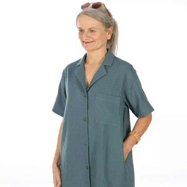 Schnittmuster FRAU ISLA • schlichtes Kleid für Webware von Studio Schnittreif • Gr. XS-XXL