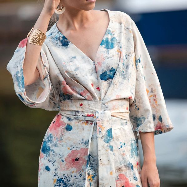 edler Leinen Viskose Mix mit Blüten - Roses on Canvas von See You At Six