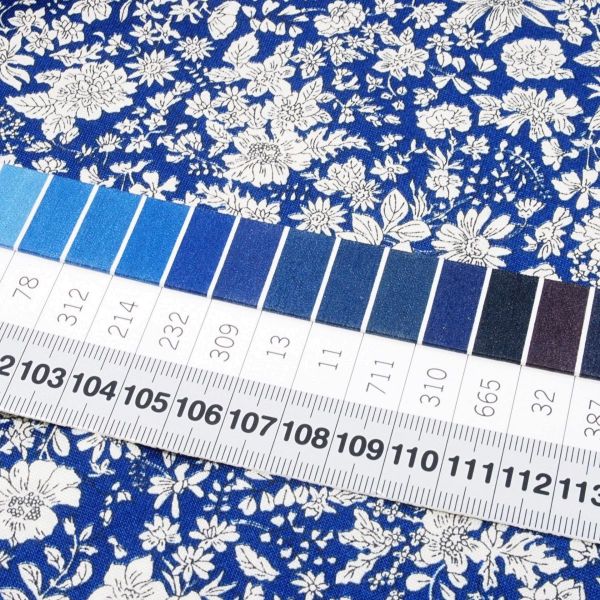 Baumwolle Blüten Blumen royal dunkelblau - Liberty Emily Belle saphire