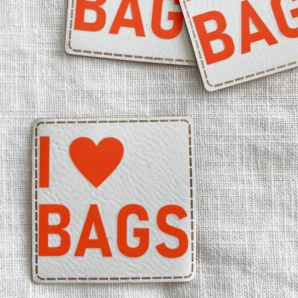Aufnäher Label - I ❤️ Bags weiß neonorange - für einzigartige Nähprojekte, Strickwerke & Co.