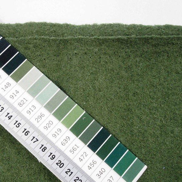 Klassischer Walkloden aus 100% Wolle dunkelgrün – Wollwalk Naomi von Swafing