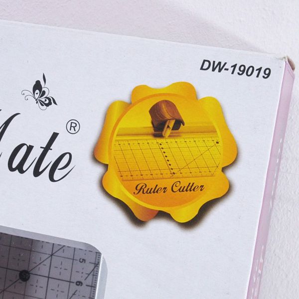 Rollschneider mit Lineal 62 x 12cm – Patchworklineal Sew Mate #DW-19019