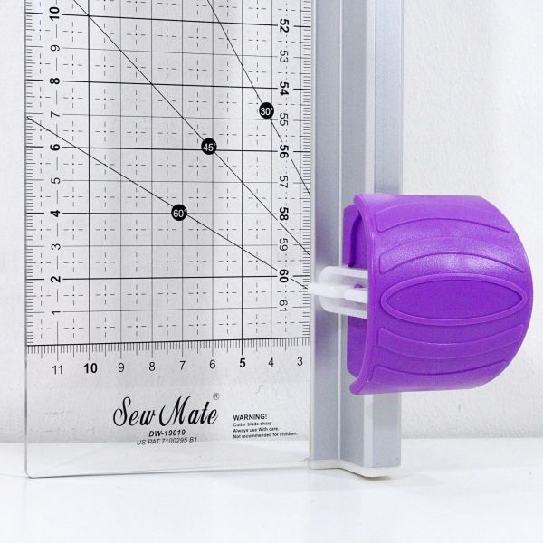 Rollschneider mit Lineal 62 x 12cm – Patchworklineal Sew Mate #DW-19019