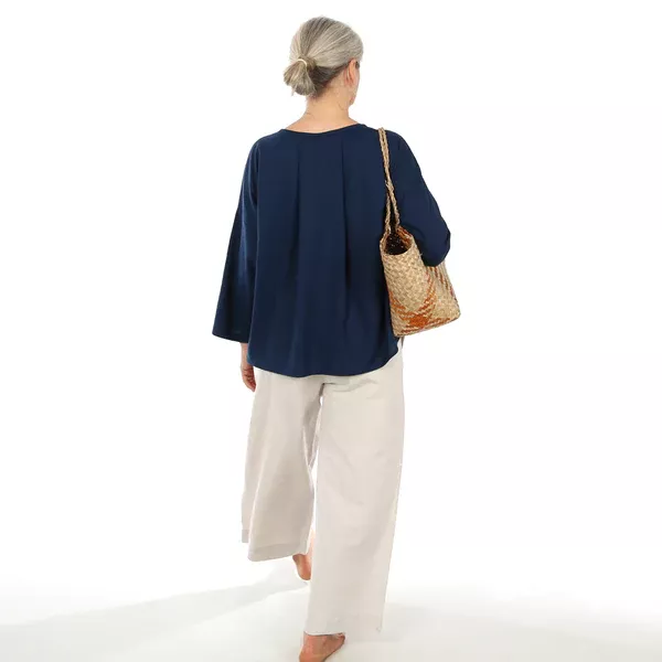 Schnittmuster FRAU MAKI • kastige Bluse mit langem Rücken von Studio Schnittreif • Gr. XS-XXL