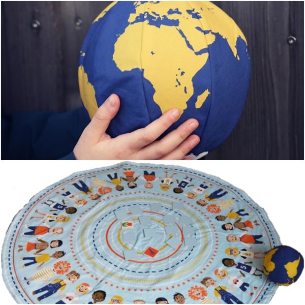 Baumwollstoff Roundabout von Käselotti Kinder der Welt hellblau - Panel 140x140cm