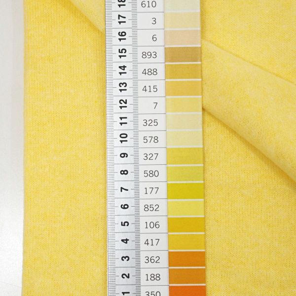 Weicher Strickstoff vanille gelb – BENE uni pastell gelb von Swafing