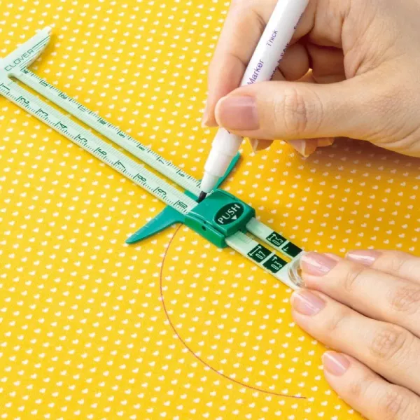 Clover Messschieber für Nahtzugaben & Markierungen + Zirkel Funktion