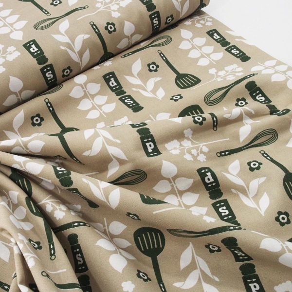 Baumwolle Kücheutensilien Salz Pfeffer Kräuter beige dunkelgrün Retro von Westfalenstoffe Living