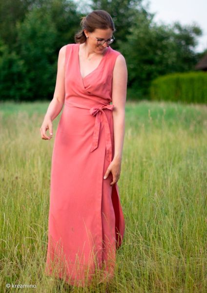 Wickelkleid aus TENCEL™ Lyocell Webware uni coral – Hannah von Swafing