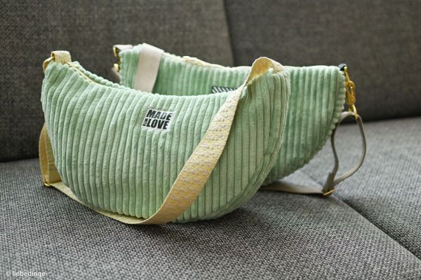 Breitcord Wanja Salbei hellgrün – robuster Cord Samt für Möbel & Taschen