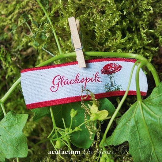 Webetikett Fliegenpilz - Glückspilz - Aufnäher von acufactum 2x4,5cm