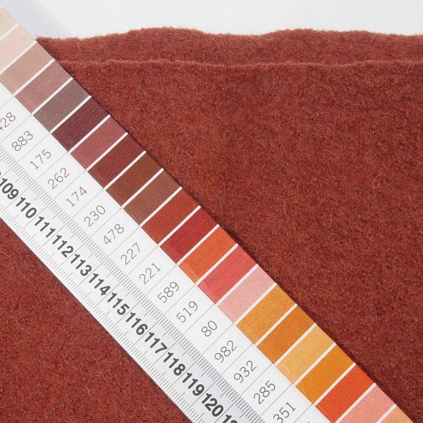 Klassischer Walkloden aus 100% Wolle rost rotbraun – Wollwalk Naomi von Swafing