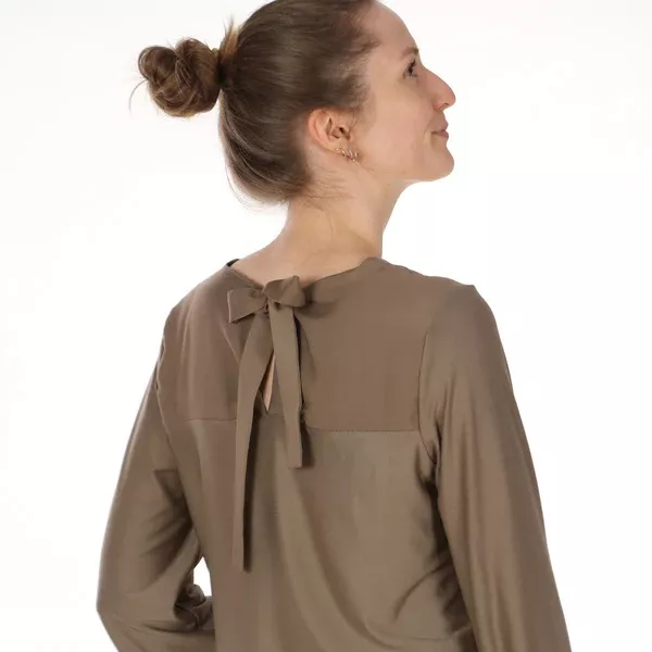 Schnittmuster FRAU YELDA • Shirt mit Schleife von Studio Schnittreif • Gr. XS-XXL