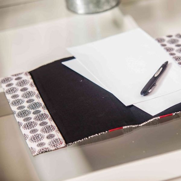 Vlieseline DECOVIL I LIGHT – Bügeleinlage mit lederähnlichem Griff