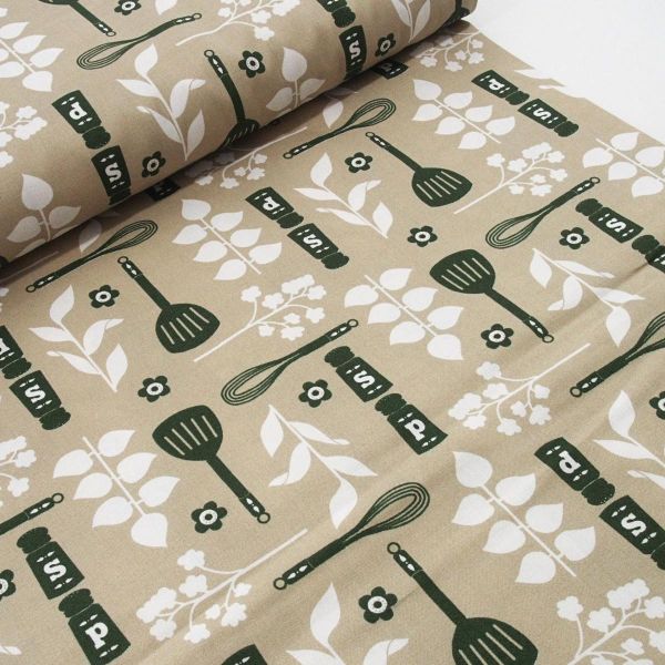Baumwolle Kücheutensilien Salz Pfeffer Kräuter beige dunkelgrün Retro von Westfalenstoffe Living