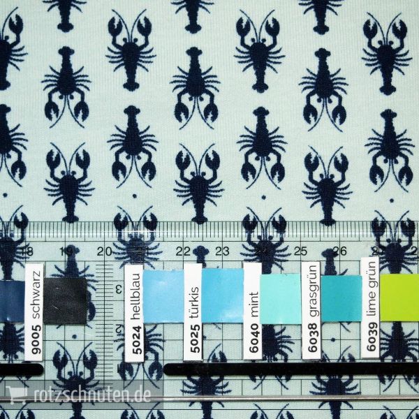 Baumwolljersey LOBSTER blue – kleine Hummer türkis blau von Riley Blake