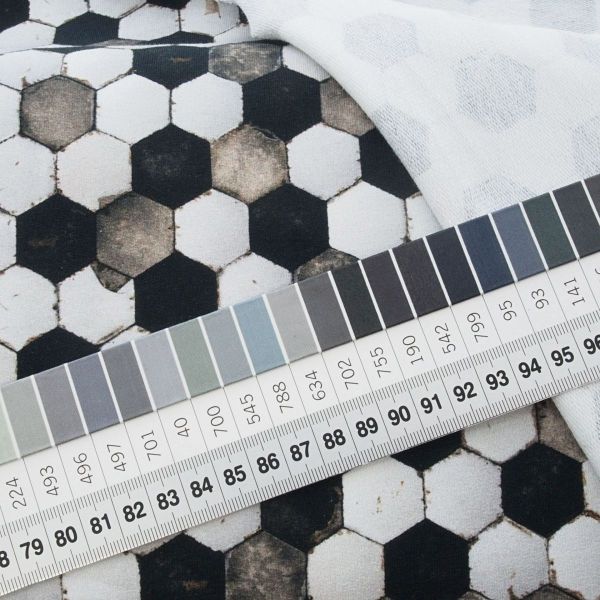 Sweat Fußball Hexagon schwarz grau weiß – French Terry Soccer Skeep it rolling