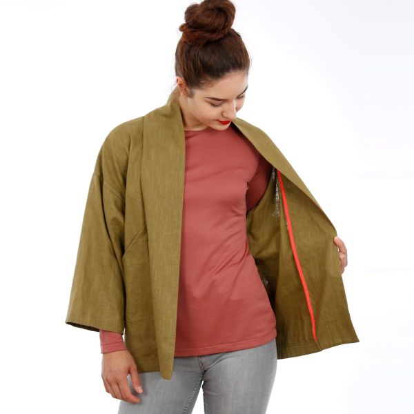 Schnittmuster FRAU SINA • Kimonojacke mit schrägen Taschen von Studio Schnittreif • Gr. XS-XXL