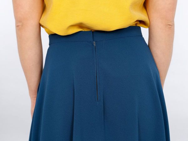 Schnittmuster FRAU BELLA • Halbtellerrock von Studio Schnittreif • Gr. XS-XXL