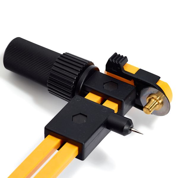 Kreisschneider für Kreise von 4 bis 22 cm Radius – Rollenschneider, Stoffschneider