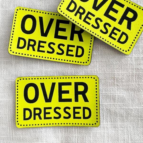 Aufnäher Label - overdressed neongelb - für einzigartige Nähprojekte, Strickwerke & Gebasteltes