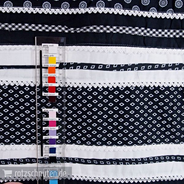 Baumwolle Patchwork GIPSY – Streifen genäht mit Rüschen in schwarz weiß