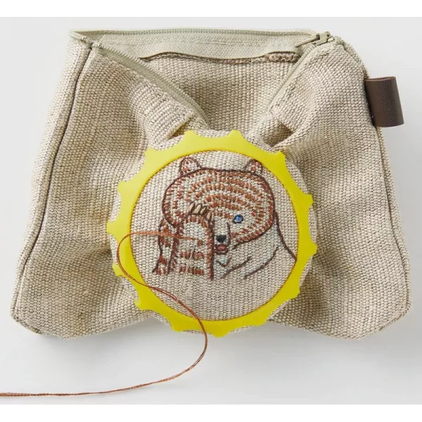 Clover Stichkuppel für bequemes Sticken Reparieren und Stopfen