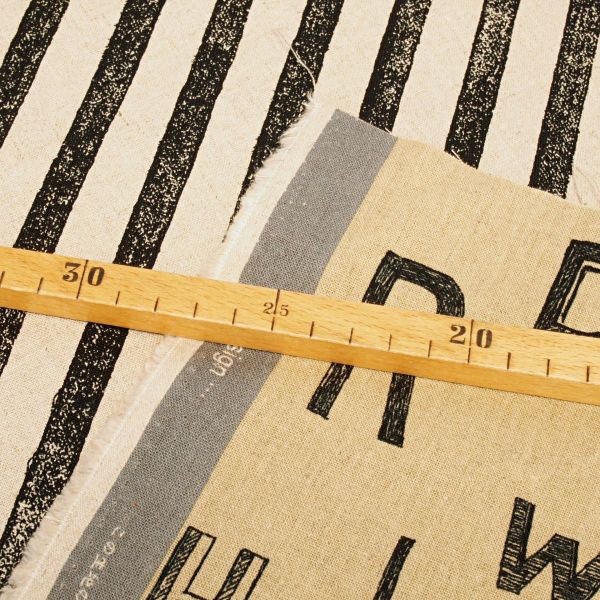 Echino Leinenstoff Letters & Stripes – Kokka Japan – Buchstaben & Streifen