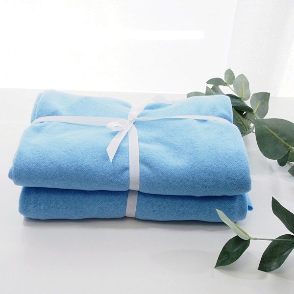 Stoffzuschnitt Maxi Dreiecktuch Kuschelstrick Bene hellblau • Maxituch Poncho Stricktuch