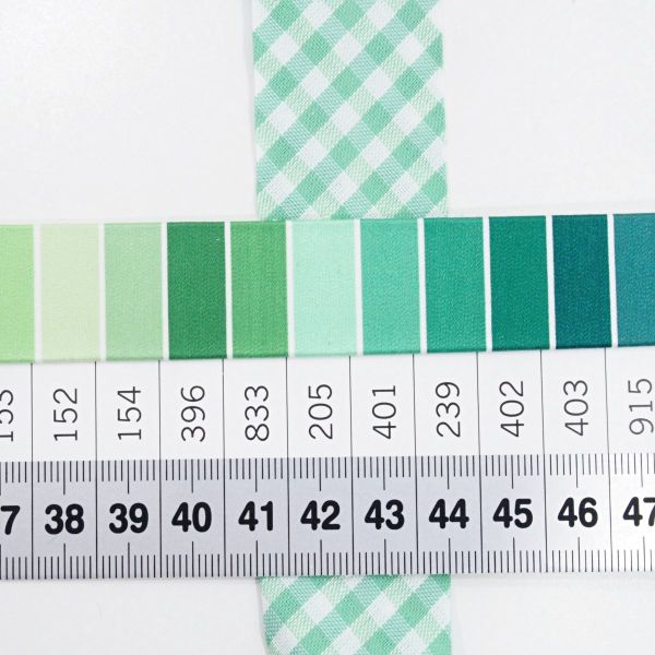 Breites Schrägband mint grün kariert 60/30mm gefalzt – Fb. 67 Vichykaro grün