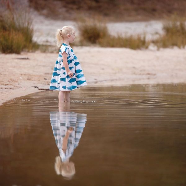 Baumwolle große Fische im Aquarell Stil creme petrol blau - Phishies L von See You At Six