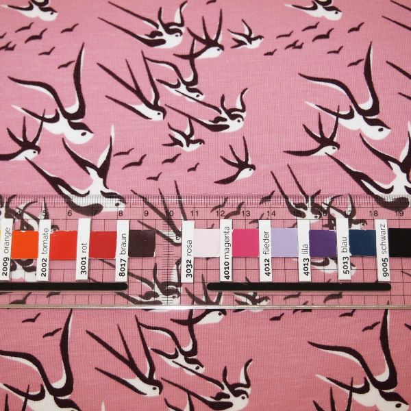 Jersey Autumn II – Schwalben altrosa aubergine