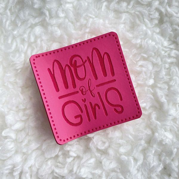 Aufnäher Label - mom of girls pink - für einzigartige Nähprojekte, Strickwerke & Gebasteltes